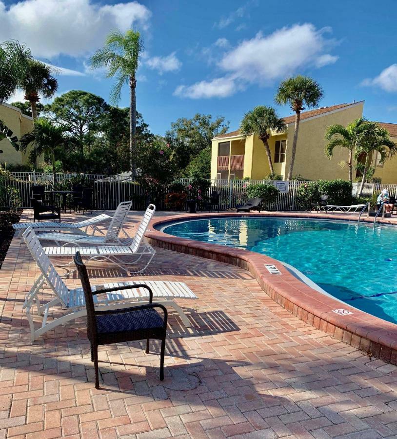 Sienna Park Apartments Sarasota Exteriör bild